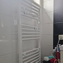 Sèche-serviettes salle de bain